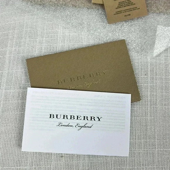 NWT Authentic Burberry Dusty Pink Hamilton Soft Grain Leather Wallet Bi-fold - Picture 16 of 16